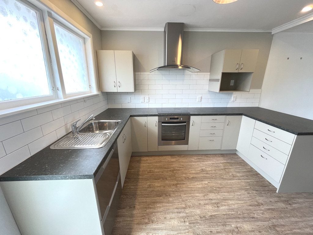 2/32 PARAGON AVE, Beach Haven, Auckland - Carousel 2