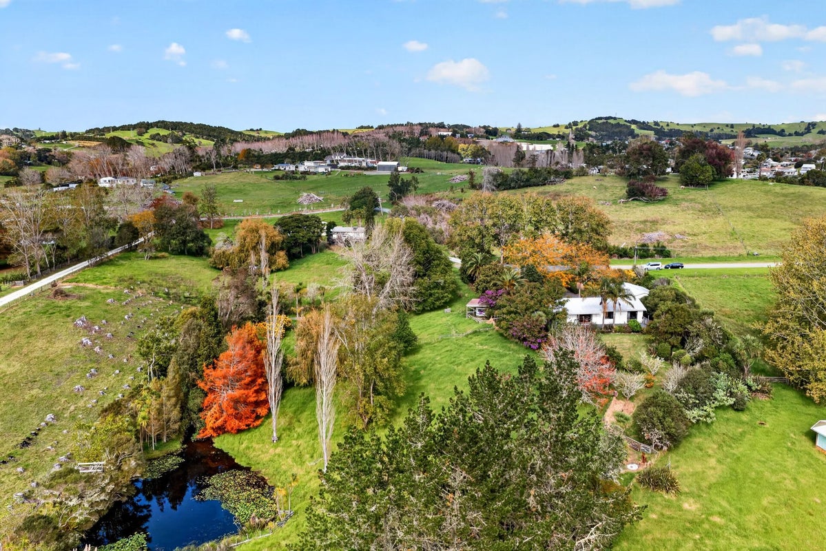 95 Marshall Road, Kaiwaka - Carousel 35