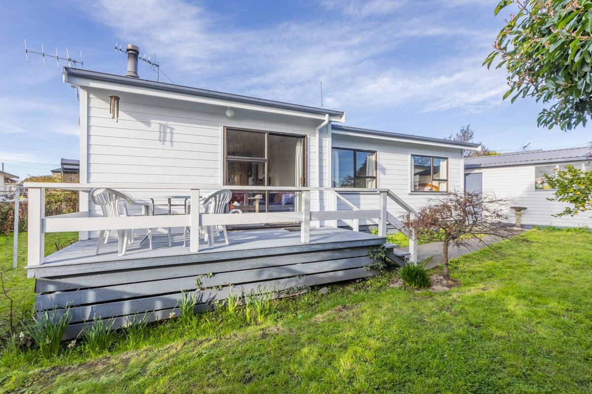 14A Wellington Street, Phillipstown, Christchurch - Carousel 1