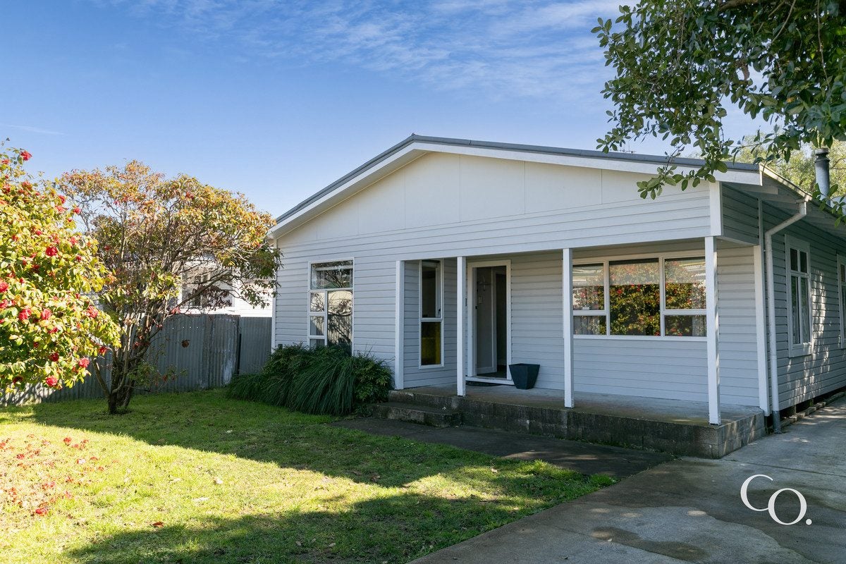 8 Tomoana Road, Mahora, Hastings, Hawke's Bay - Carousel 1