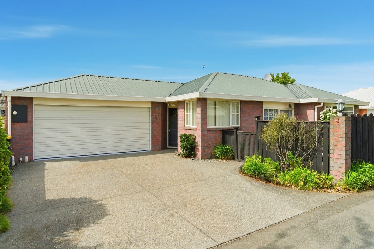 4/12 Frankleigh Street, Somerfield, Christchurch - Carousel 1