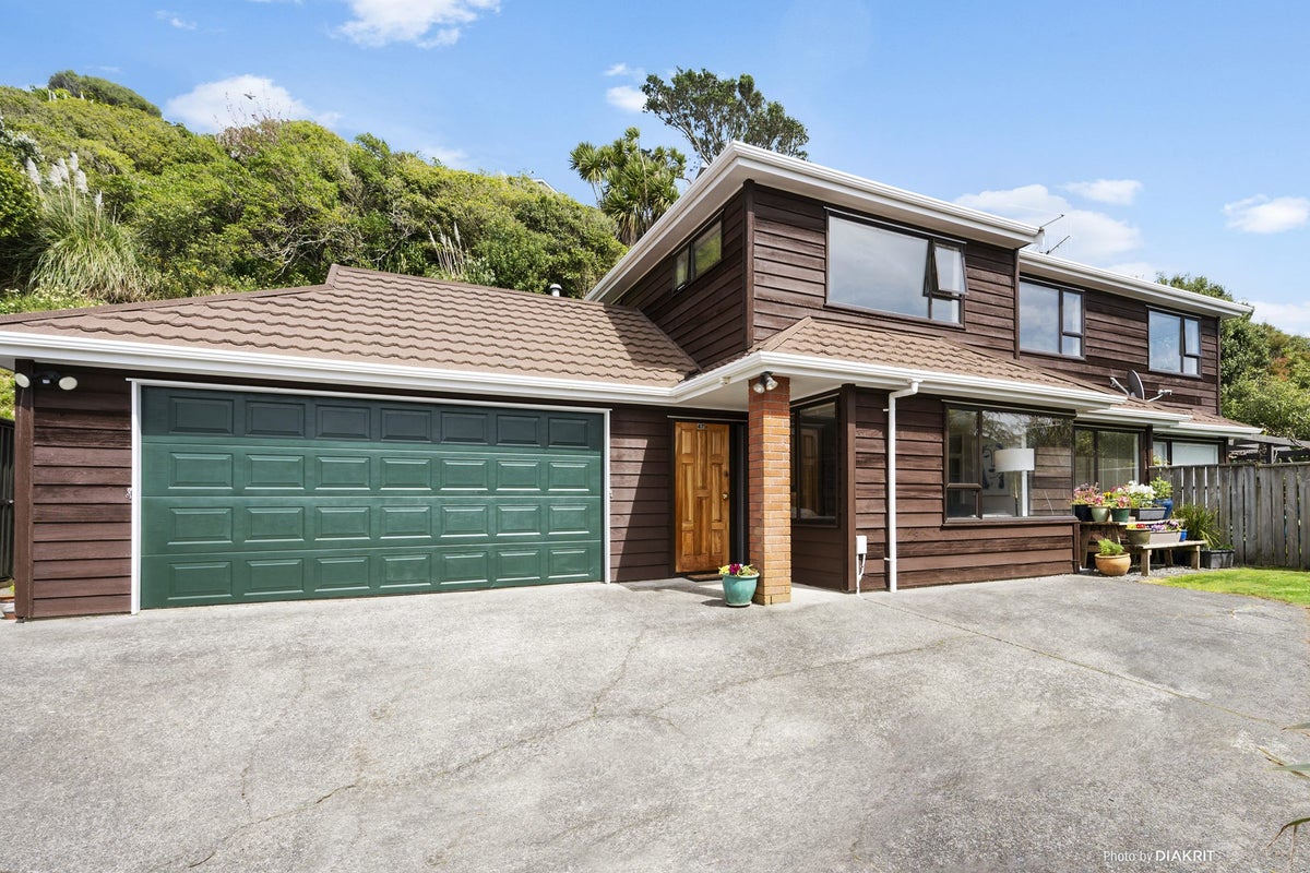 47B Abilene Crescent, Churton Park, Wellington - Carousel 2