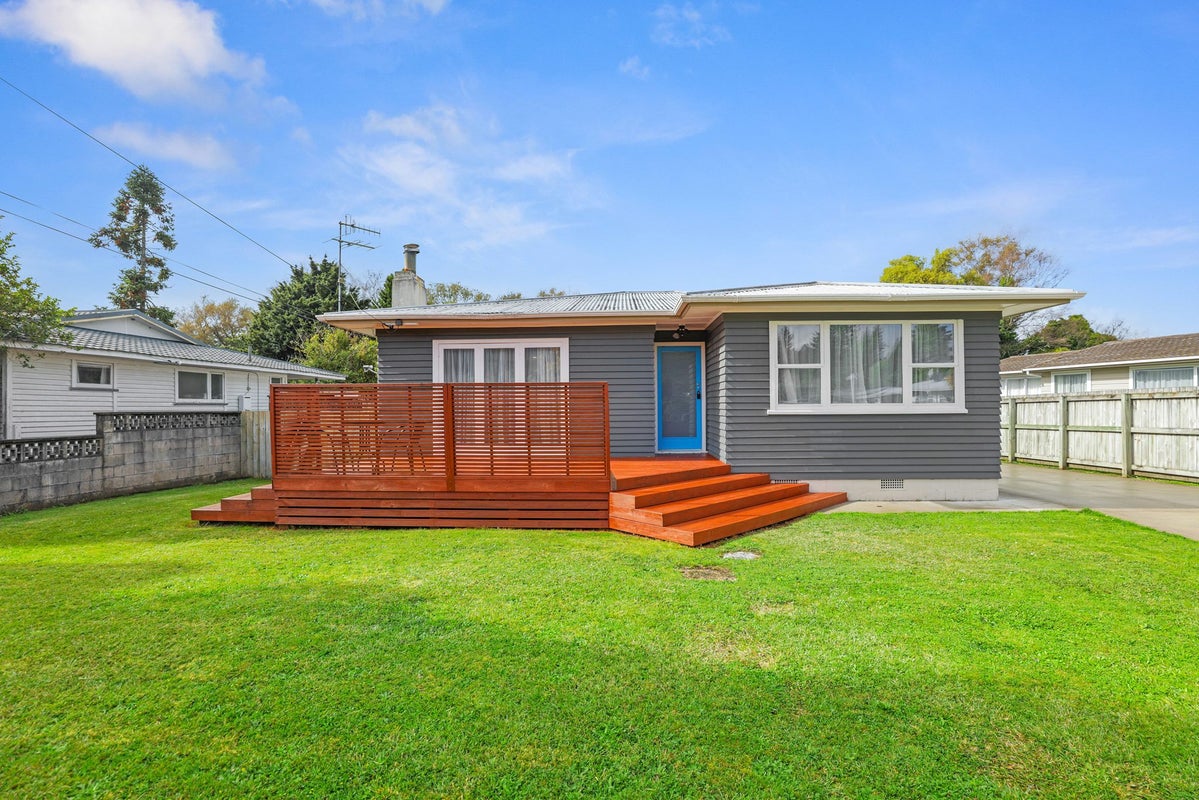 72 Barnard Road, Fairy Springs, Rotorua - Carousel 1