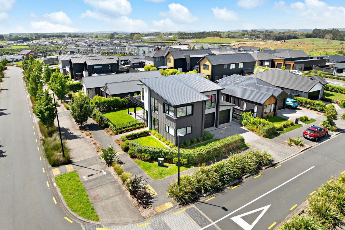 1 Wesleyan Street, Pukekohe, Auckland - Carousel 2