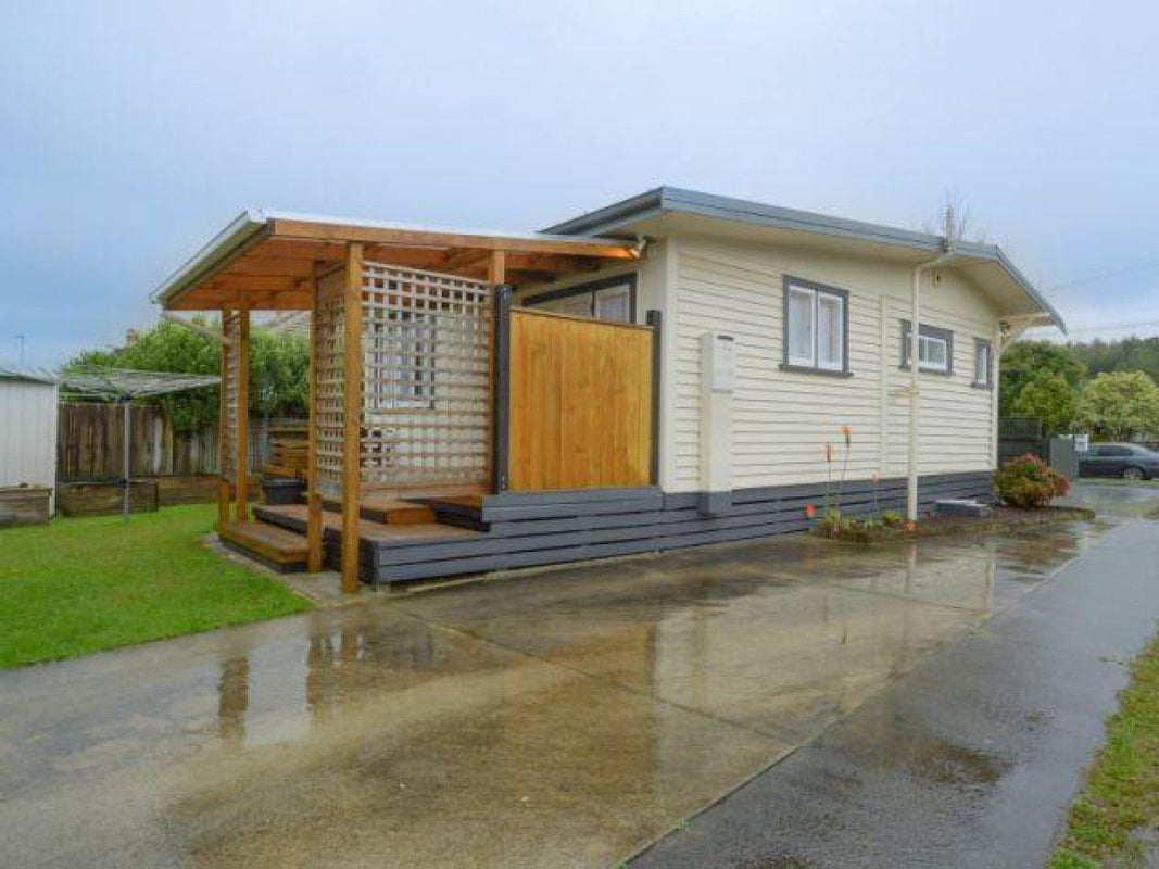 35 Claude Street, Fairfield, Hamilton - Carousel 2