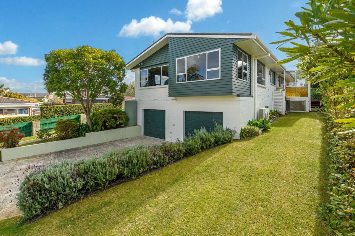 21 Tarata Street, Matua, Tauranga - Carousel 1