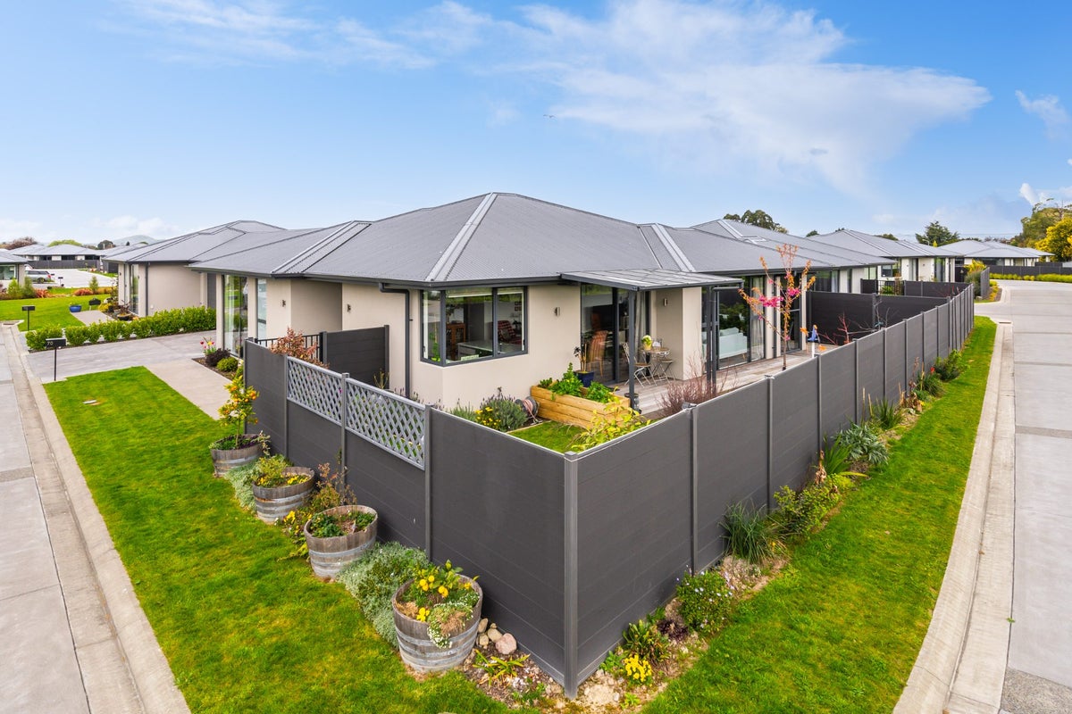 70 Driving Range Road, Solway, Masterton - Carousel 1