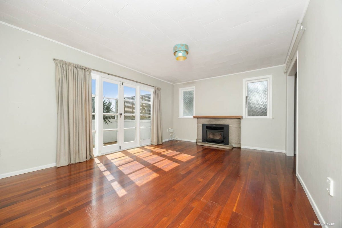 17B Kawau Road, Greenlane, Auckland City, Auckland - Carousel 2