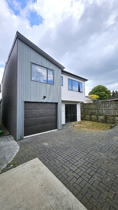 425F Great South Road, Opaheke, Papakura - Carousel 2