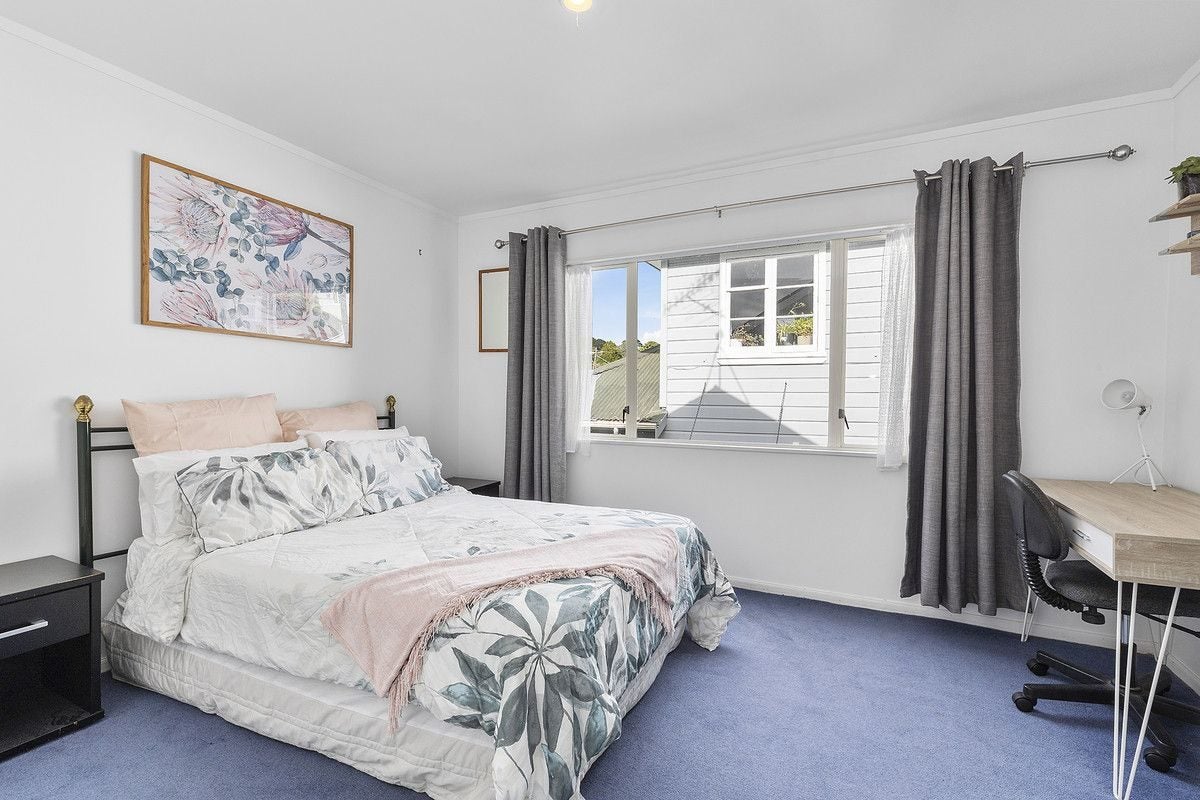 4/14A Glenmore Street, Thorndon, Wellington - Carousel 2