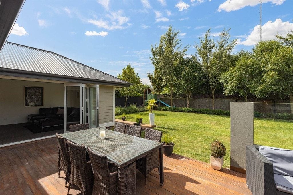 84 Trafalgar Street, St Albans, Christchurch - Carousel 21