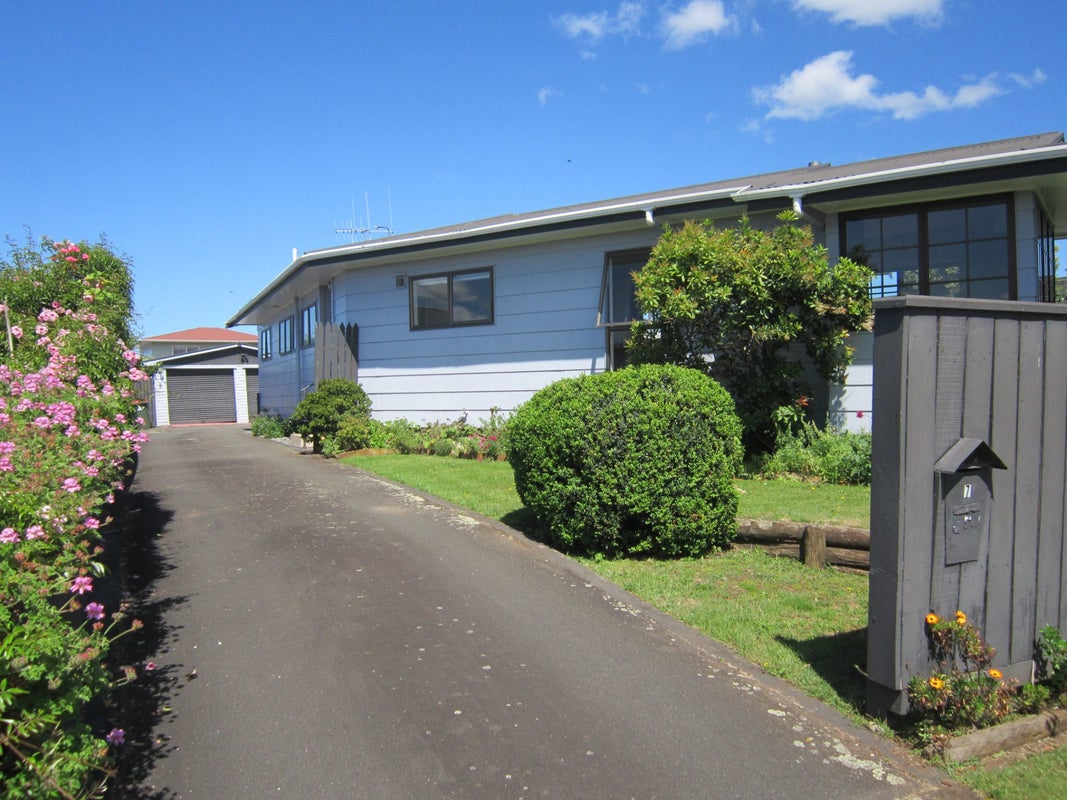 7 Hereford Street, Springvale, Whanganui - Carousel 2