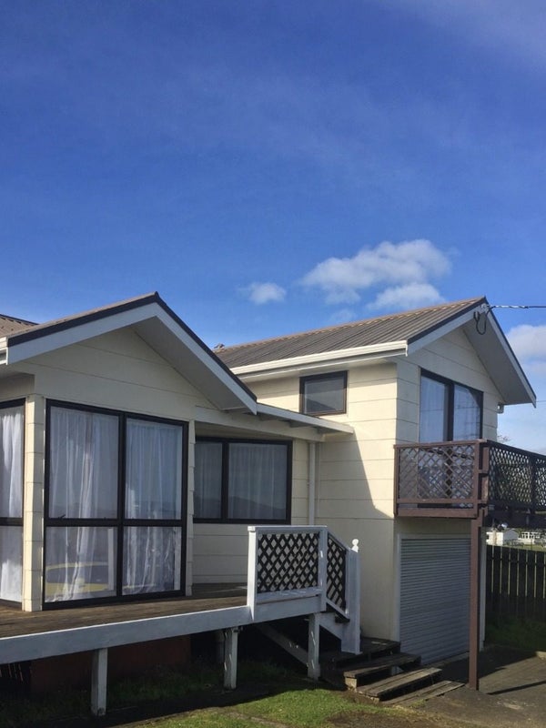 11B Raumati Crescent, Onerahi, Whangarei - Carousel 1