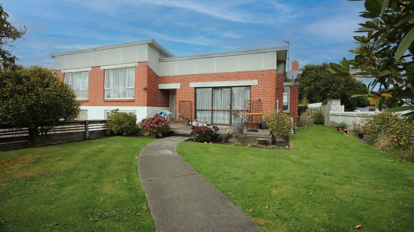 33 Nichol Street, Heidelberg, Invercargill, Southland - Carousel 1