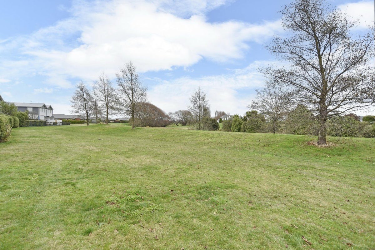 41D McMahon Drive, Aidanfield, Christchurch - Carousel 26