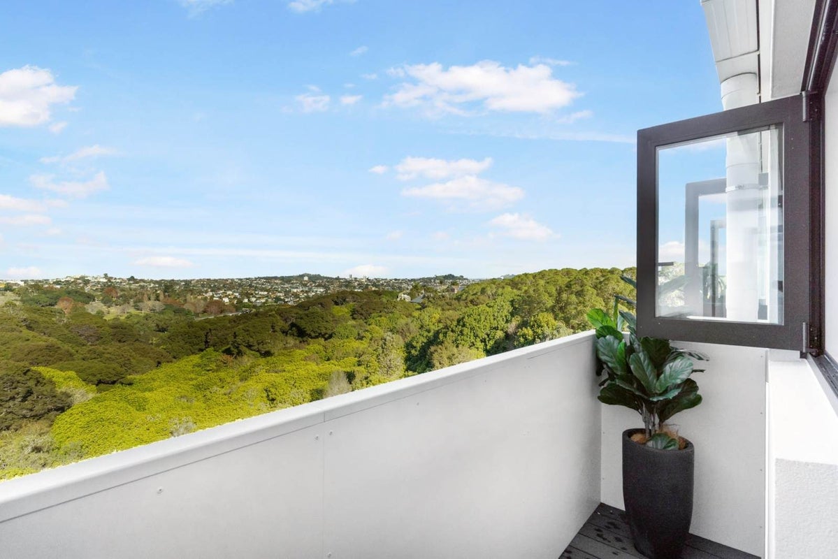 401/243 Kepa Road, Mission Bay, Auckland - Carousel 2