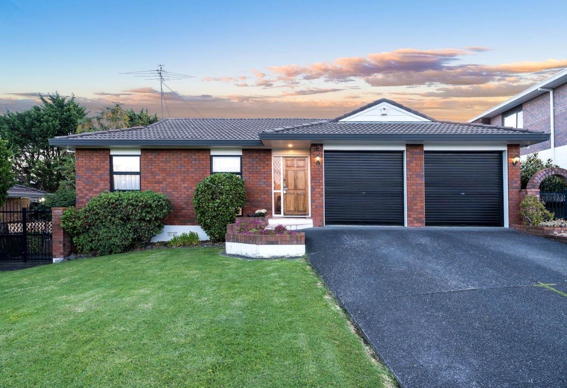 31 Vintage Drive, Henderson, Auckland - Carousel 1