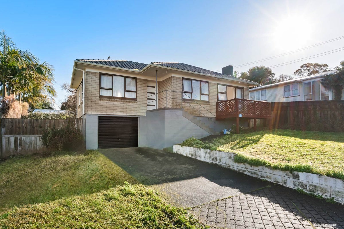79 Mahia Road, Manurewa, Auckland - Carousel 1