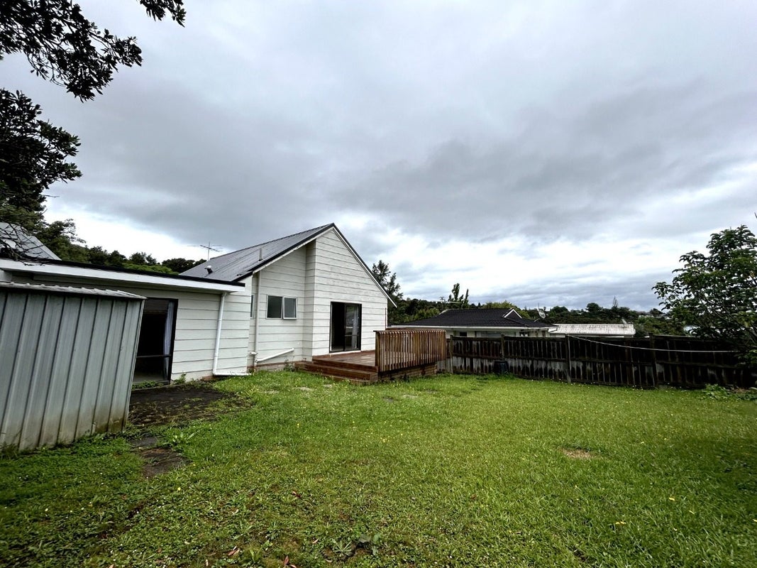 1/21 Simon Ellice Drive, Bayview, Auckland - Carousel 20