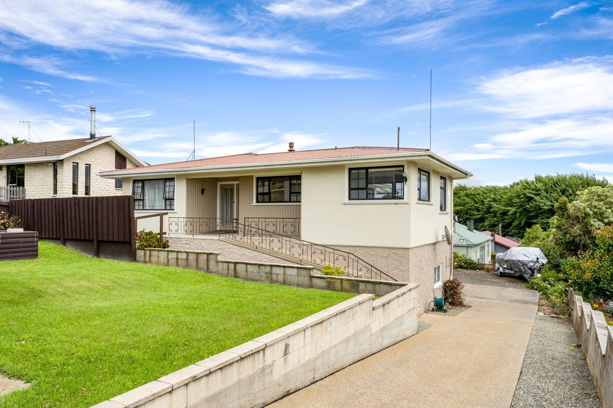 18A Till Street, South Hill, Oamaru - Carousel 24