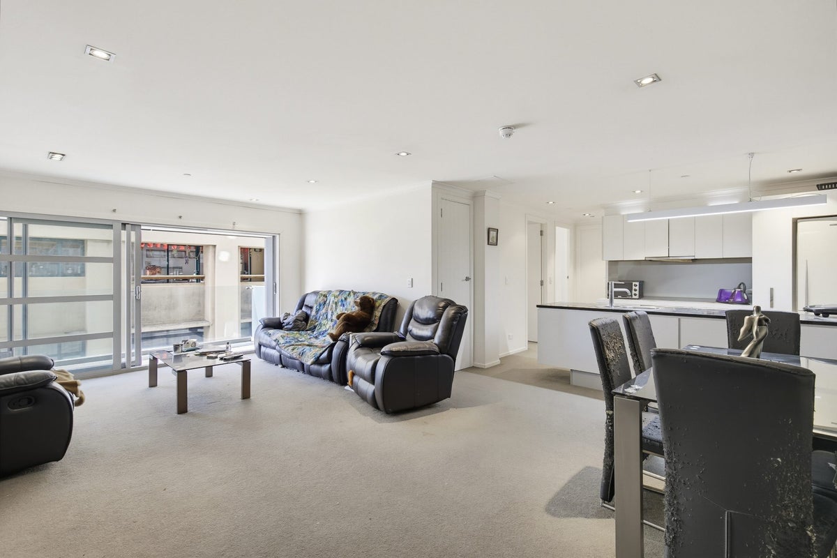 4C/39 Taranaki Street, Te Aro, Wellington, Wellington - Carousel 1