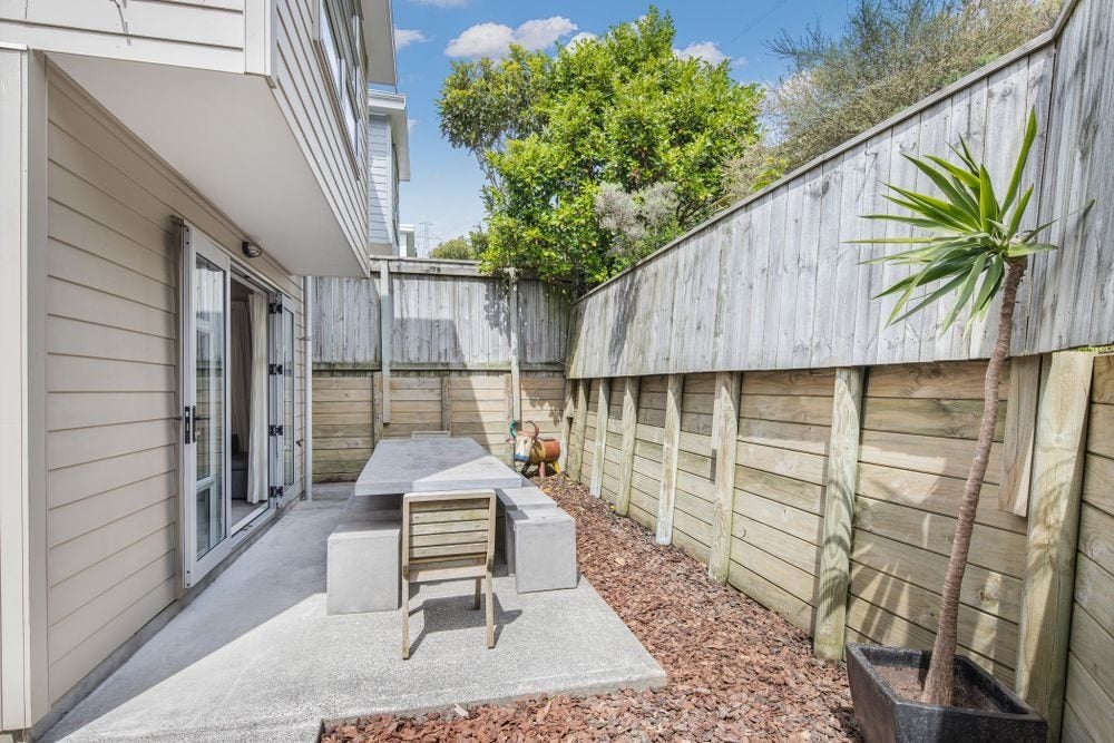 46 Erlestoke Crescent, Churton Park, Wellington - Carousel 14