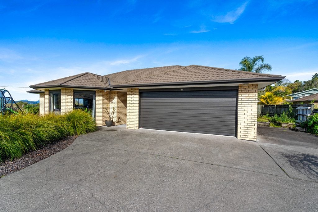 1 Charlise Place, Onerahi, Whangarei - Carousel 20