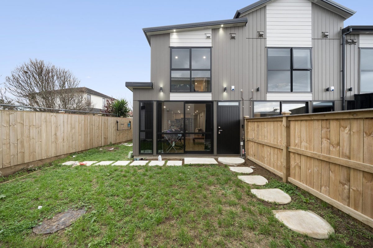 3E Albert Road, Manukau, Manukau City, Auckland - Carousel 13