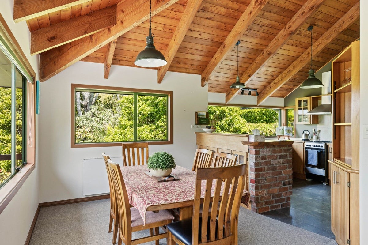 425A Carrington Street, Upper Vogeltown, New Plymouth - Carousel 2