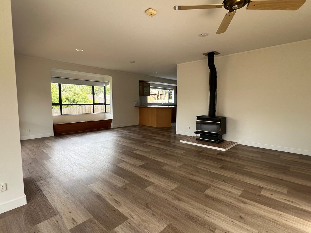 9A Hamlin Road, Mount Wellington, Auckland - Carousel 2