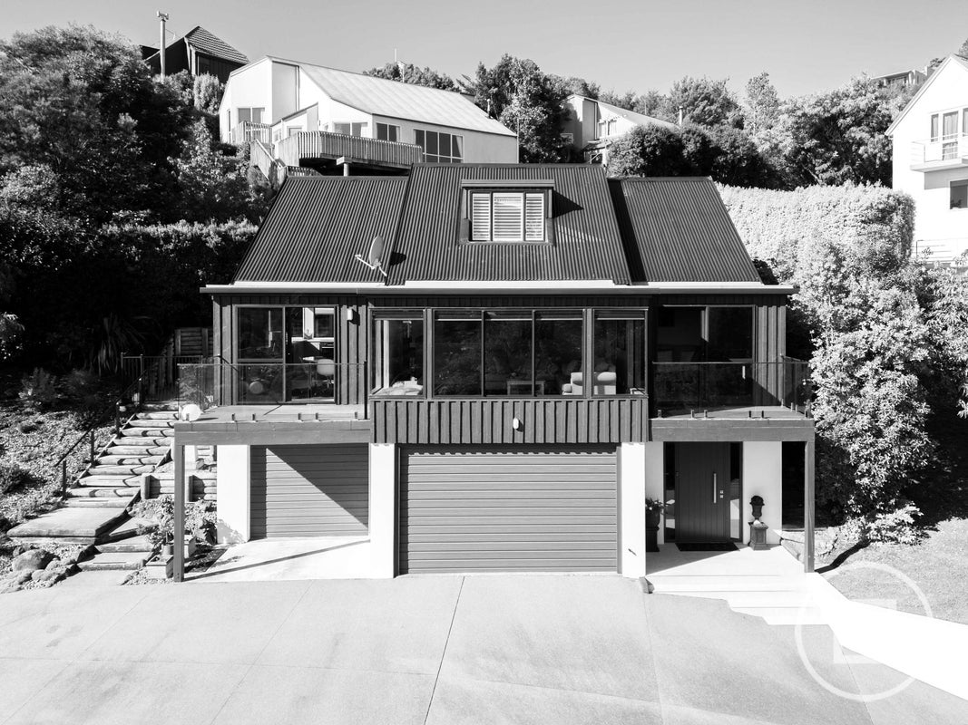 15 Lookaway Place, Huntsbury, Christchurch - Carousel 1