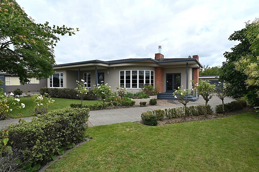 60 Avondale Road, Taradale, Napier - Carousel 1