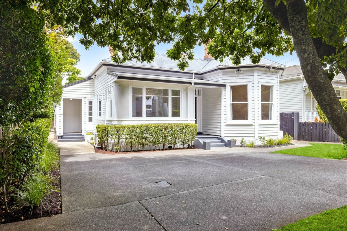 6 Akiraho Street, Mount Eden, Auckland - Carousel 23