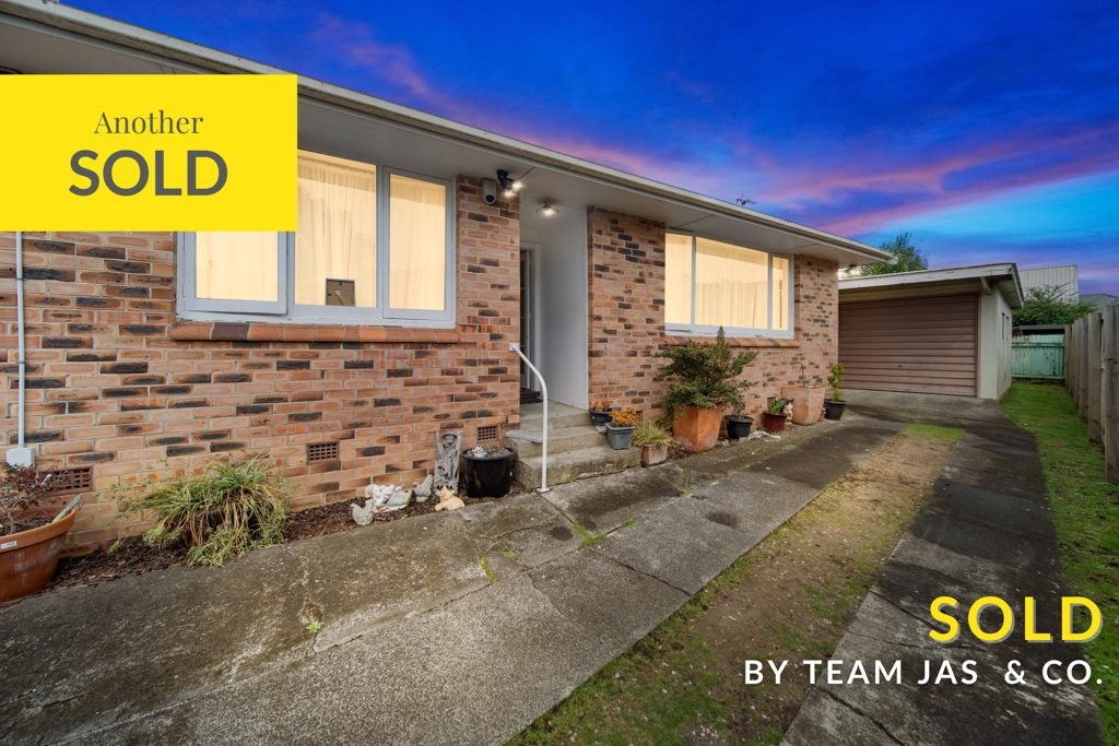 2/181 Gray Avenue, Papatoetoe, Auckland - Carousel 1