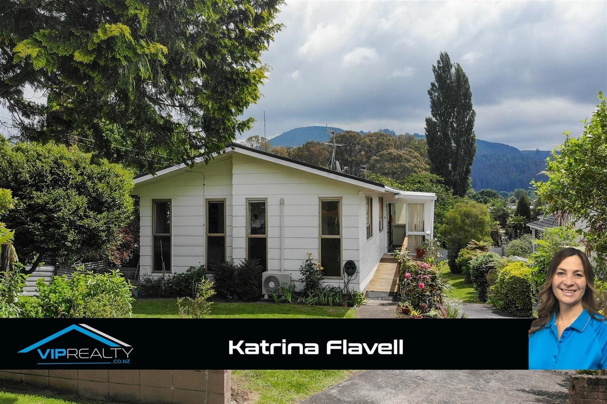 130 Koutu Road, Kawaha Point, Rotorua - Carousel 1