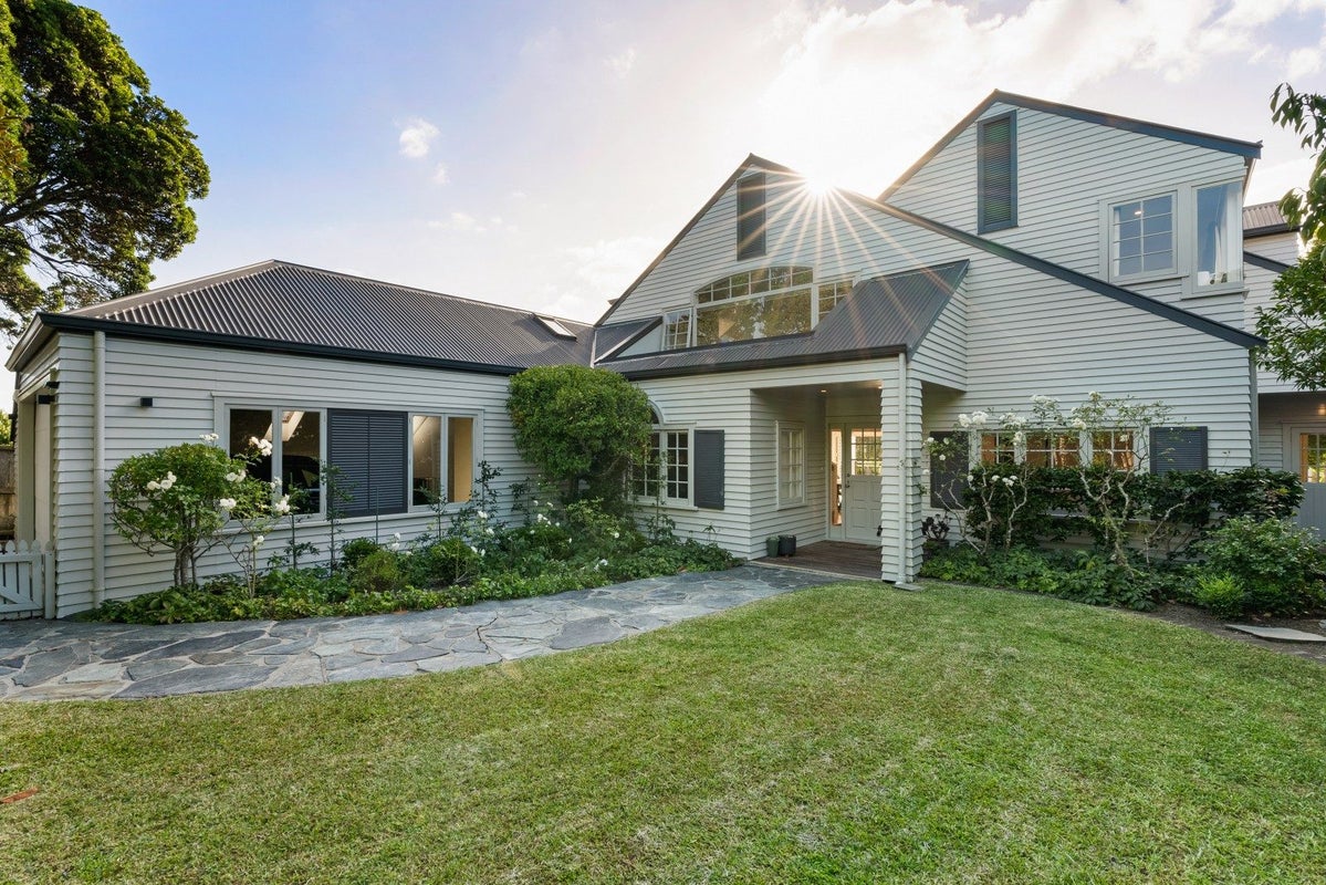 827 Riddell Road, St Heliers, Auckland - Carousel 2