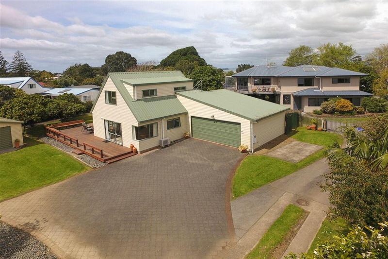 19 Athenree Heights, Athenree, Waihi Beach - Carousel 21