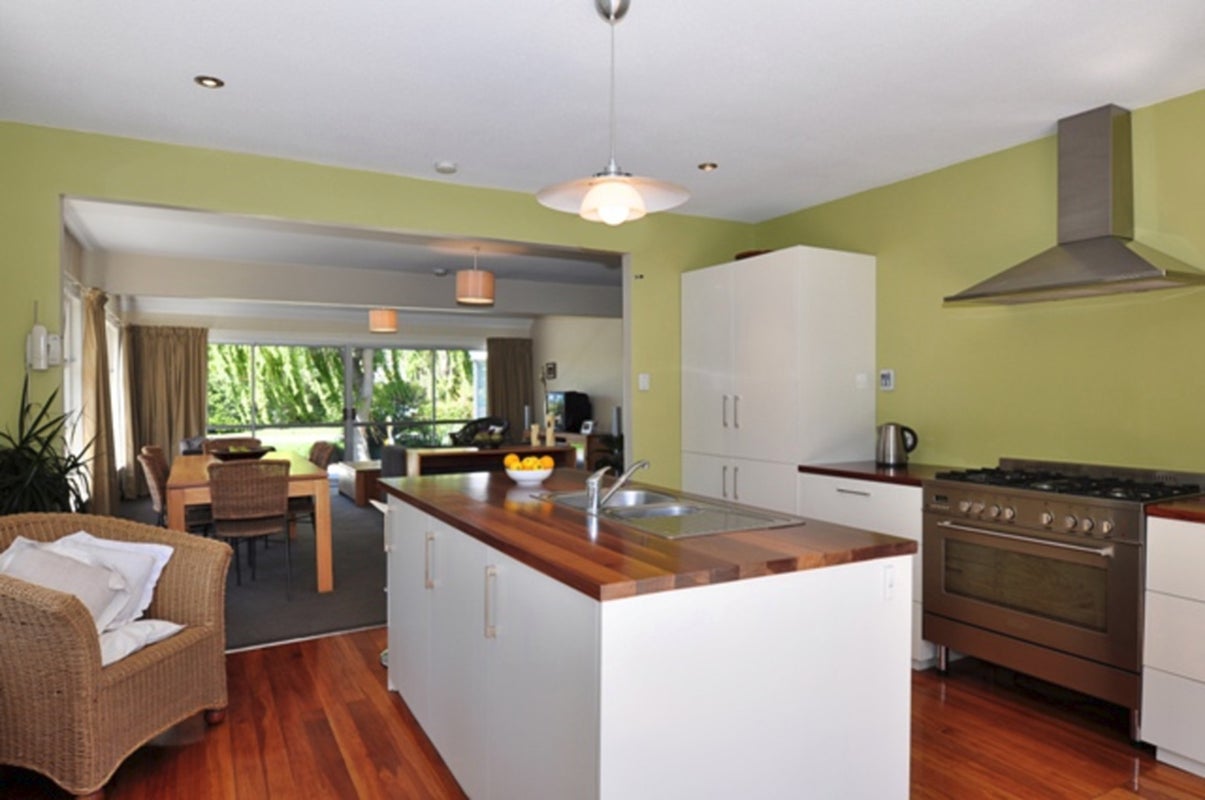 357 Eastern Terrace, Sydenham, Christchurch - Carousel 1