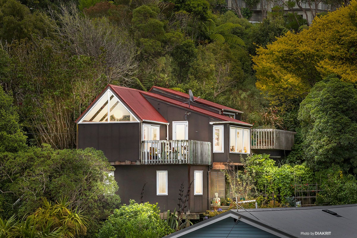 29 Rothsay Road, Ngaio, Wellington - Carousel 1