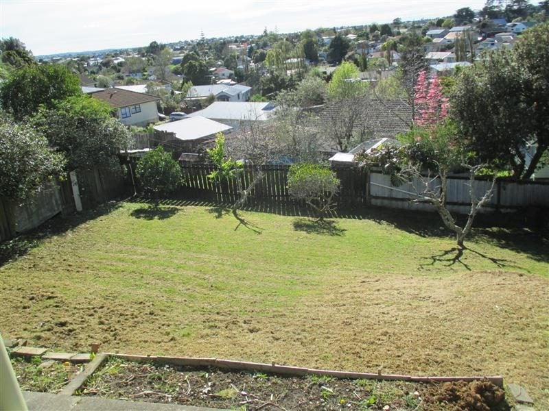 50 Parrs Cross Road, Henderson, Auckland - Carousel 10