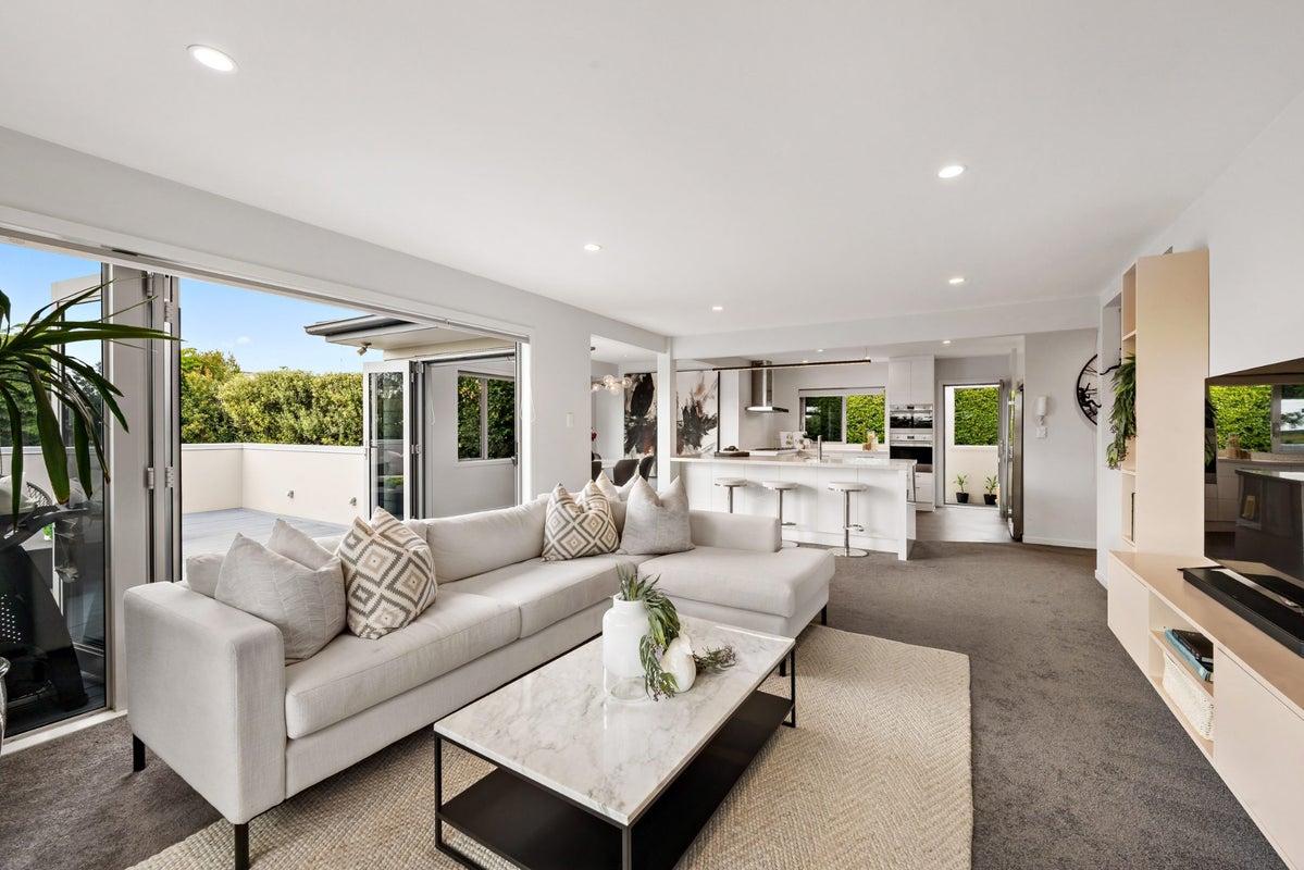 157 Riddell Road, Glendowie, Auckland - Carousel 2
