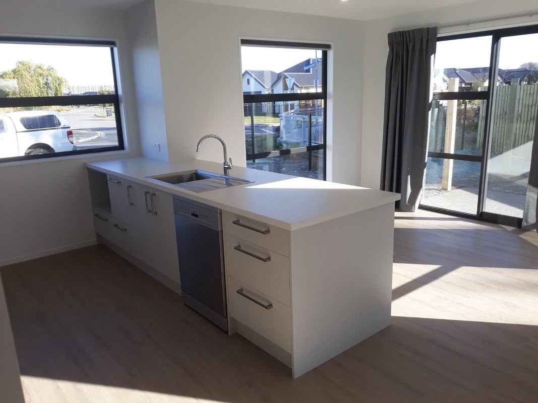 41 William Nicholls Drive, Belfast, Christchurch - Carousel 2