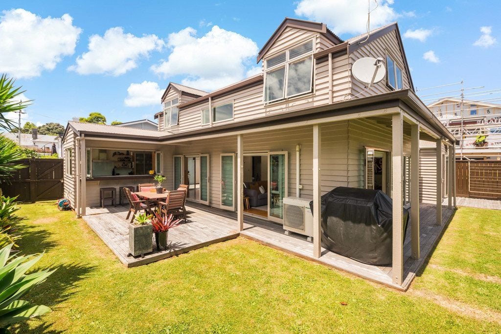 1/21 Peet Avenue, Royal Oak, Auckland - Carousel 1