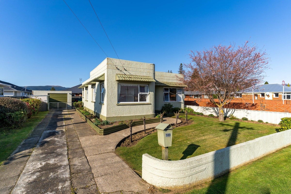 189 Gordon Road, Mosgiel, Mosgiel - Carousel 2