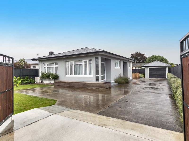 903 Heretaunga Street East, Parkvale, Hastings - Carousel 1