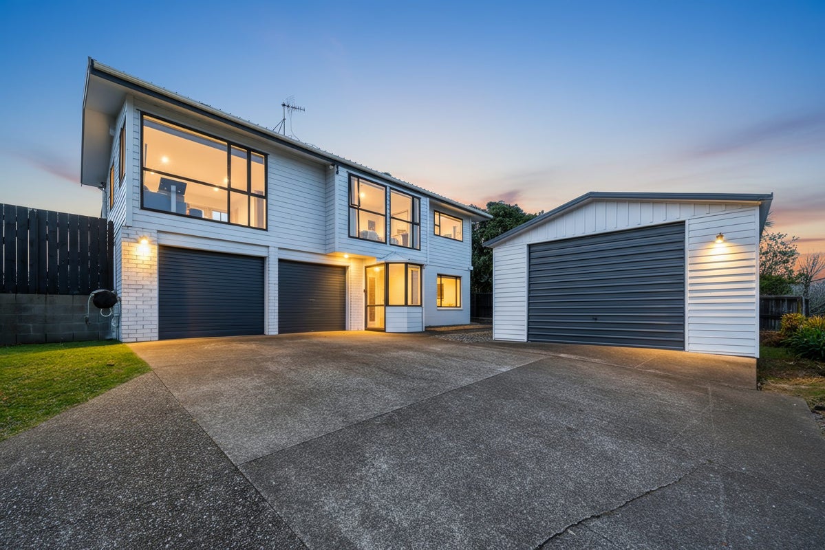 1 Terrys Place, Kelson, Lower Hutt - Carousel 1