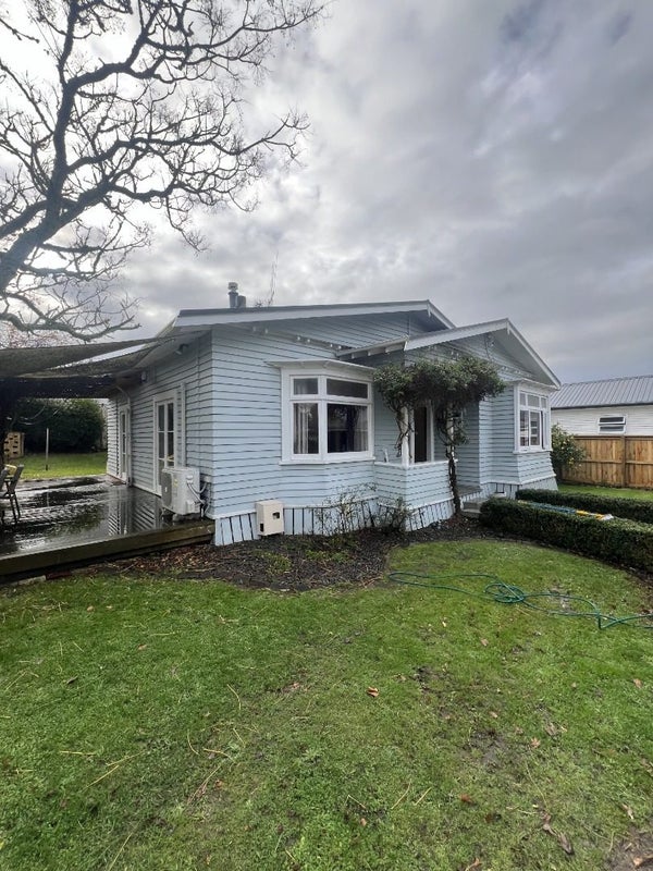 12 Hinau Street, Maeroa, Hamilton - Carousel 1