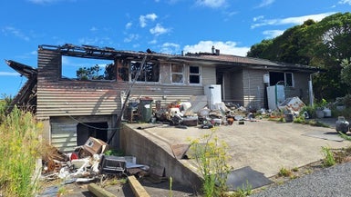 68 Owhiti Street, Titahi Bay, Porirua - Carousel 1
