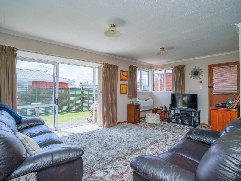 7D Huia Street, Waikiwi, Invercargill - Carousel 2