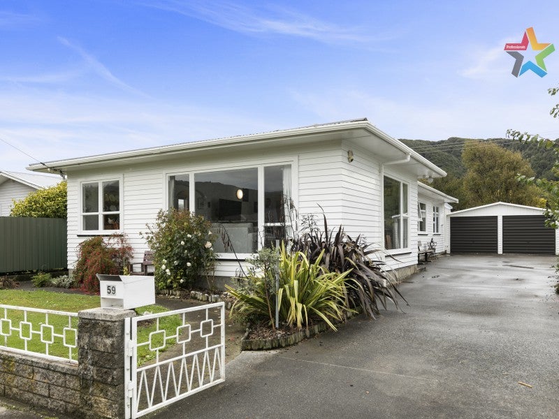 59 Karamu Crescent, Wainuiomata, Lower Hutt - Carousel 17